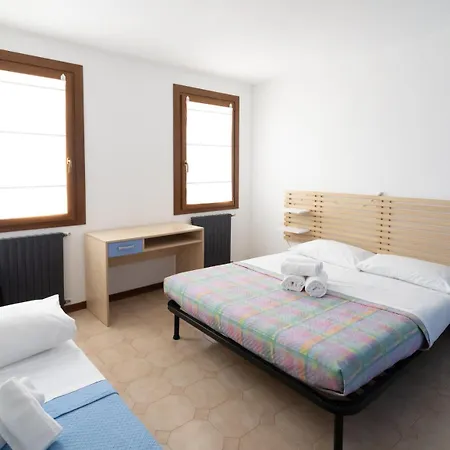Enza House
